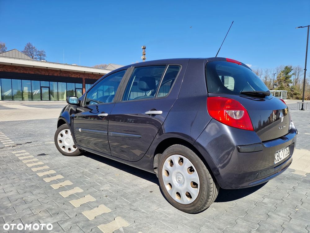 Renault Clio - 4