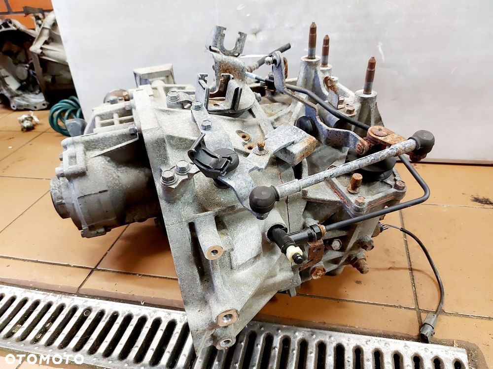 mitsubishi asx 1 i 1.8 did 4wd skrzynia biegów manualna reduktor 4n13 - 6