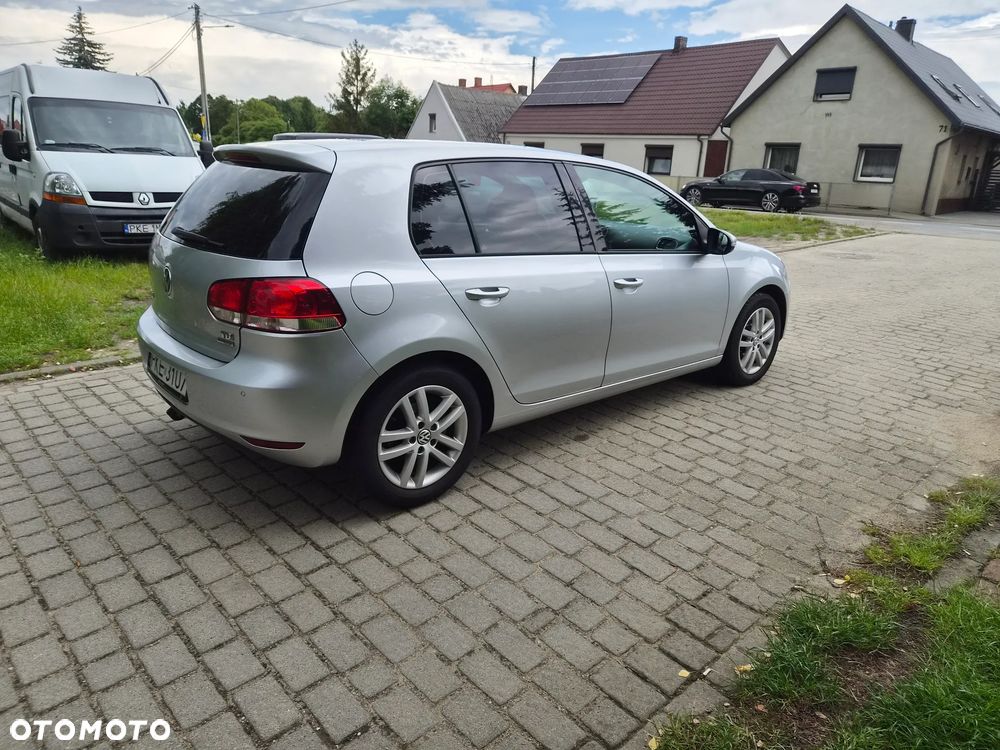 Volkswagen Golf 1.6 TDI DPF BlueMotion Technology DSG Comfortline - 5
