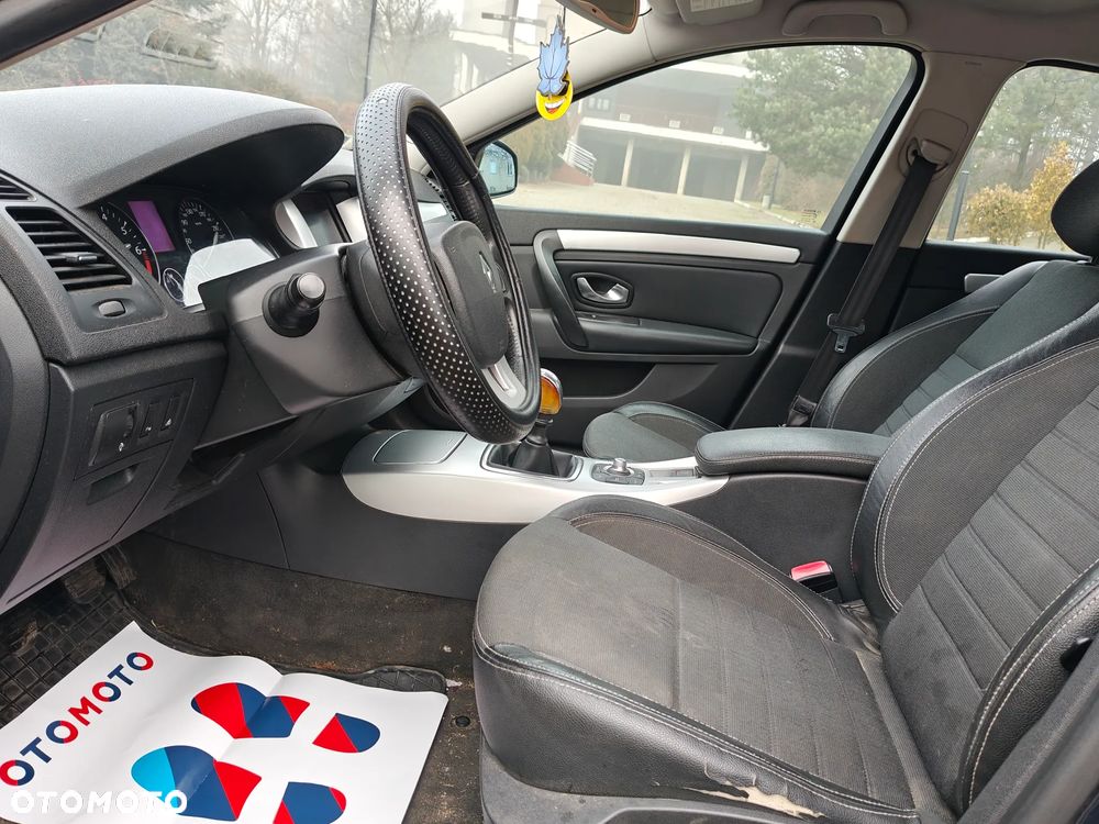 Renault Laguna 2.0 16V Expression - 11