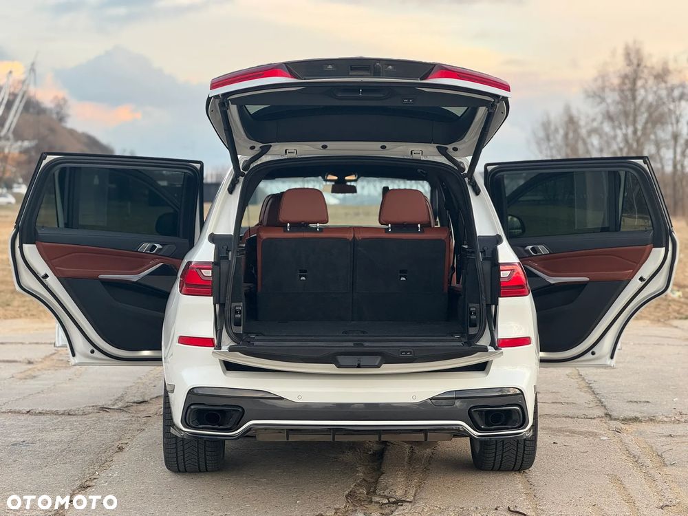 BMW X7 xDrive40i sport - 13