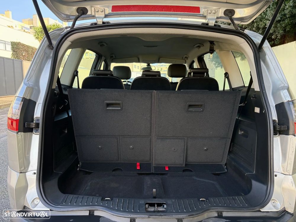 Ford S-Max 1.8 TDCi Titanium 7L - 14