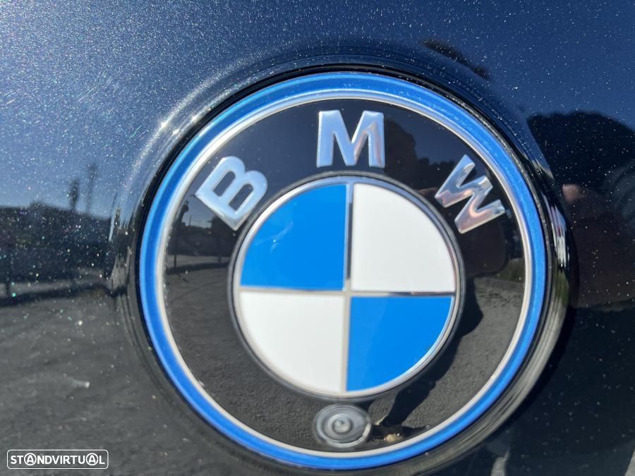 BMW iX xDrive 40 Pack Desportivo - 11