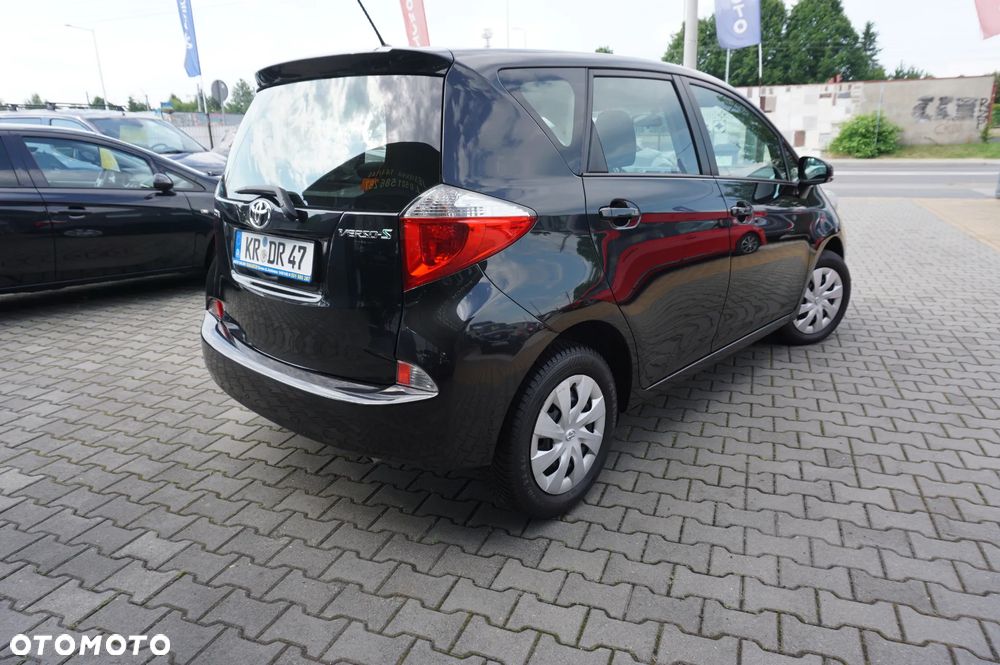 Toyota Verso S 1.33 VVT-i - 4