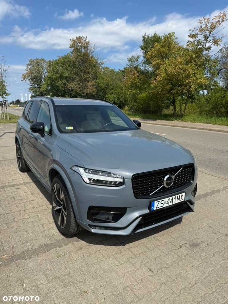 Volvo XC 90 - 1