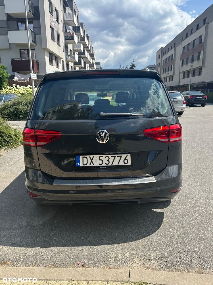 Volkswagen Touran 1.5 TSI ACT OPF Highline - 3