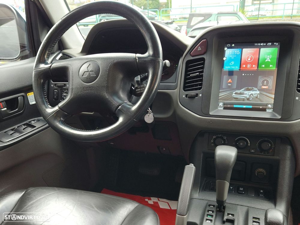 Mitsubishi Pajero 3.2 DI-D GLS ABS+CA+TA - 13