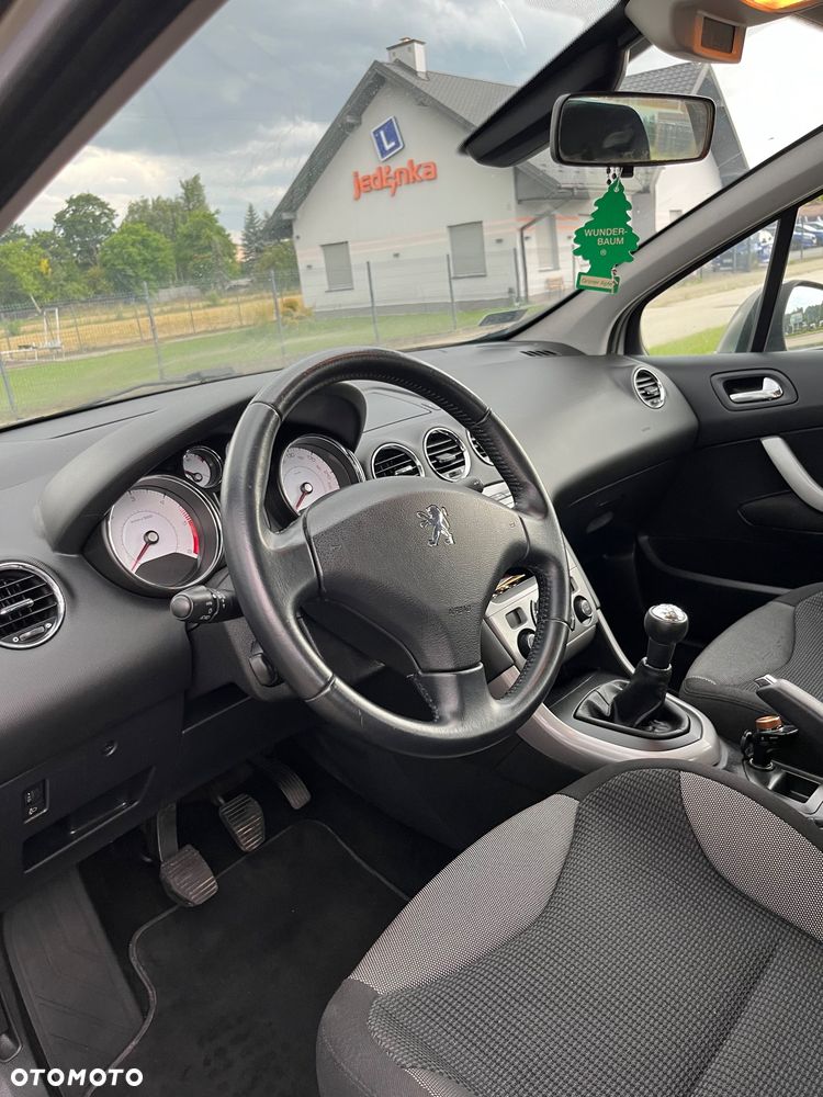 Peugeot 308 - 9