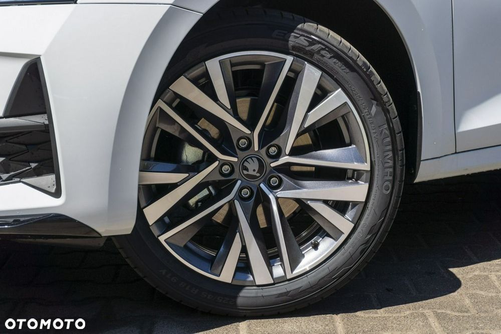 Skoda Octavia - 4