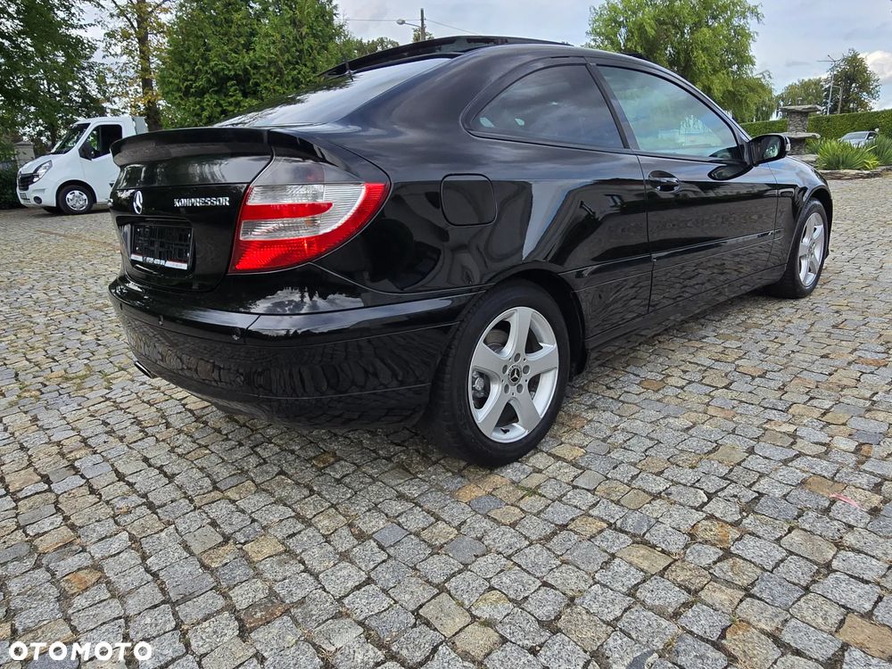 Mercedes-Benz Klasa C 200 Kompressor Sport Edition - 13
