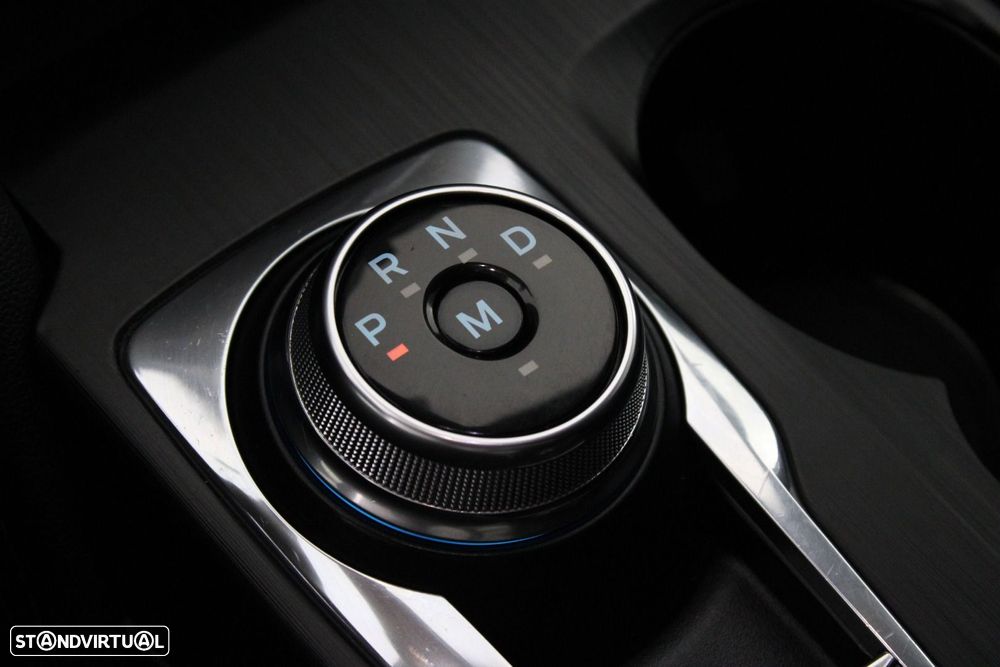 Ford Kuga - 26