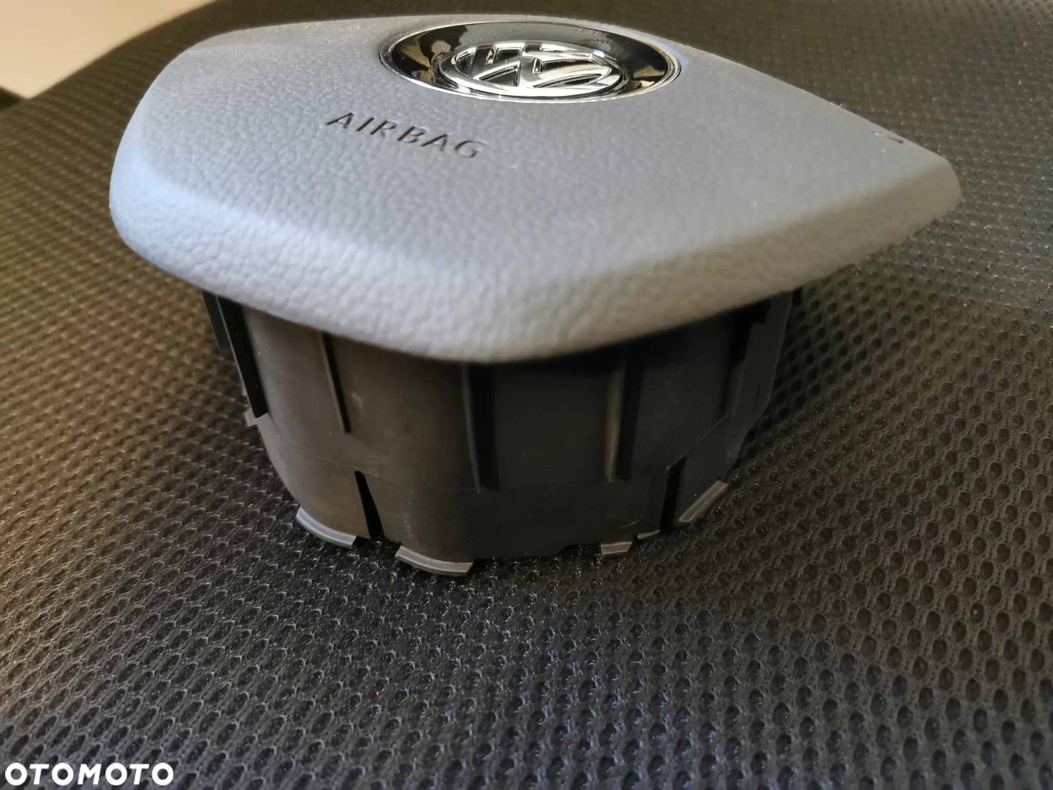 VW Golf VII Sportsvan Amarok lift Passat b8 Polo VI 2g Touran III Caddy 2k5 Tiguan II Zaślepka airbag poduszki NOWA miękka - 3