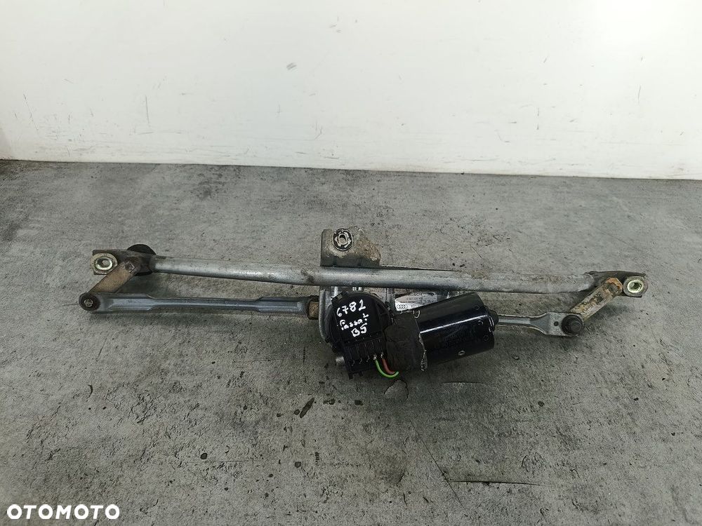 MECHANIZM WYCIERACZEK VW PASSAT B5 8D1955023C  3397020438 0390241132 BOSCH - 5