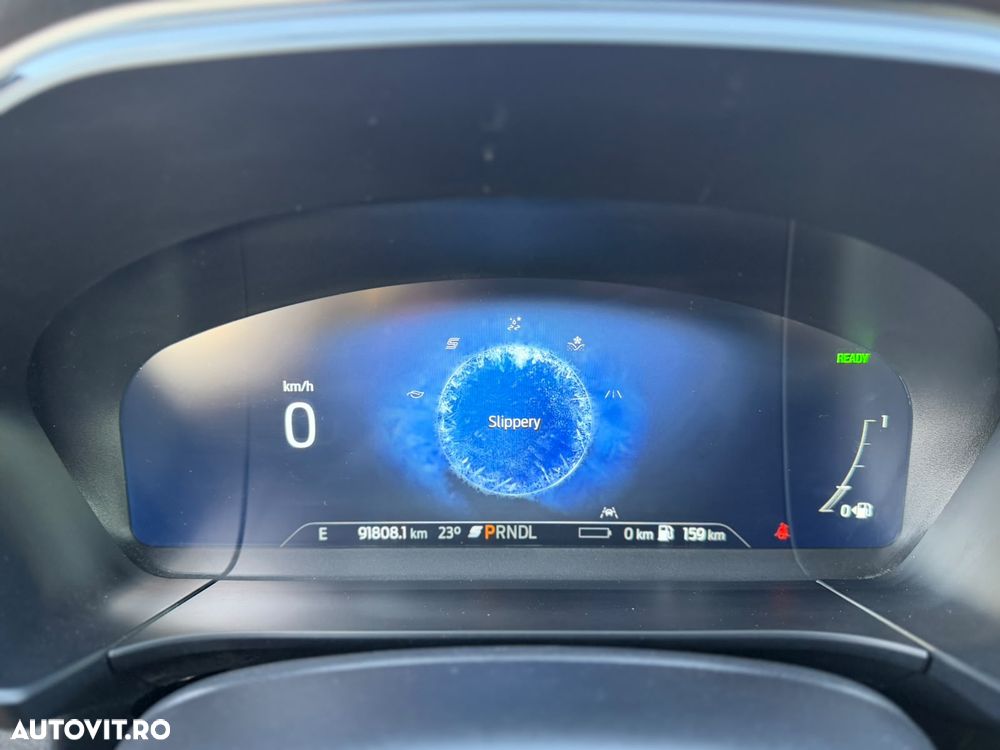 Ford Kuga 2.5 Duratec PHEV ST Line - 26