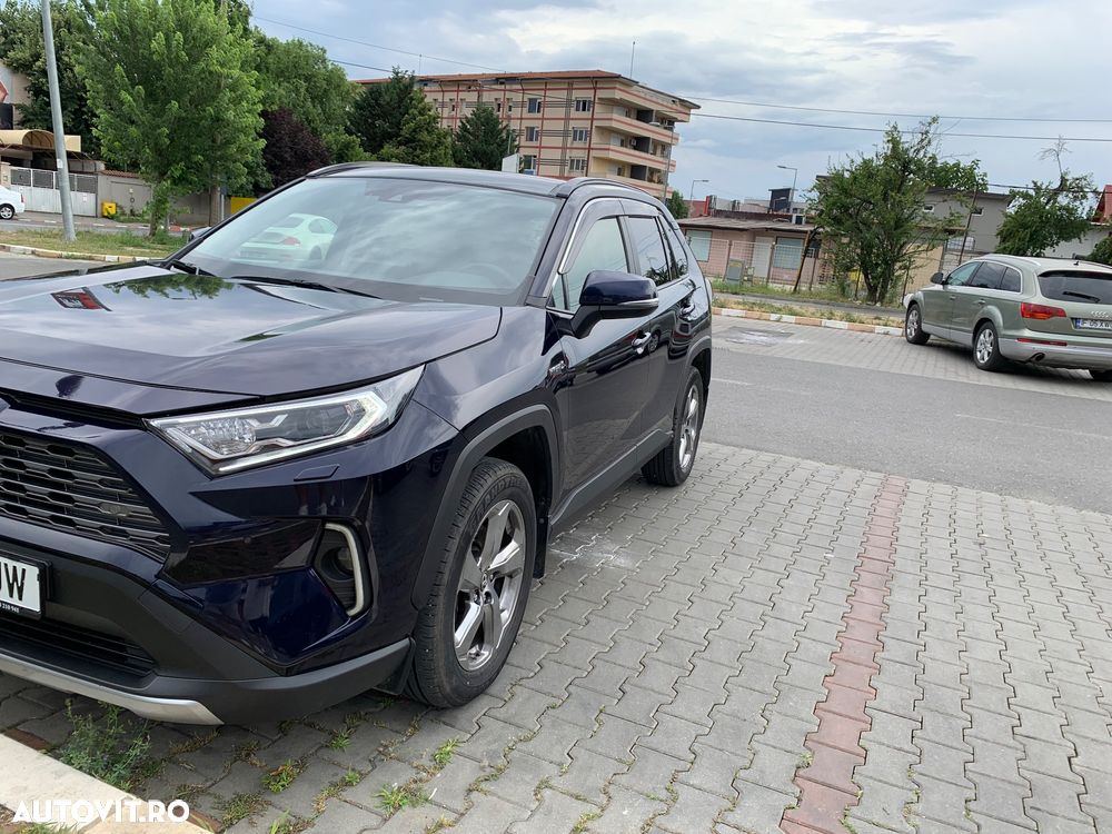 TOYOTA RAV4 2019 — imagine 3