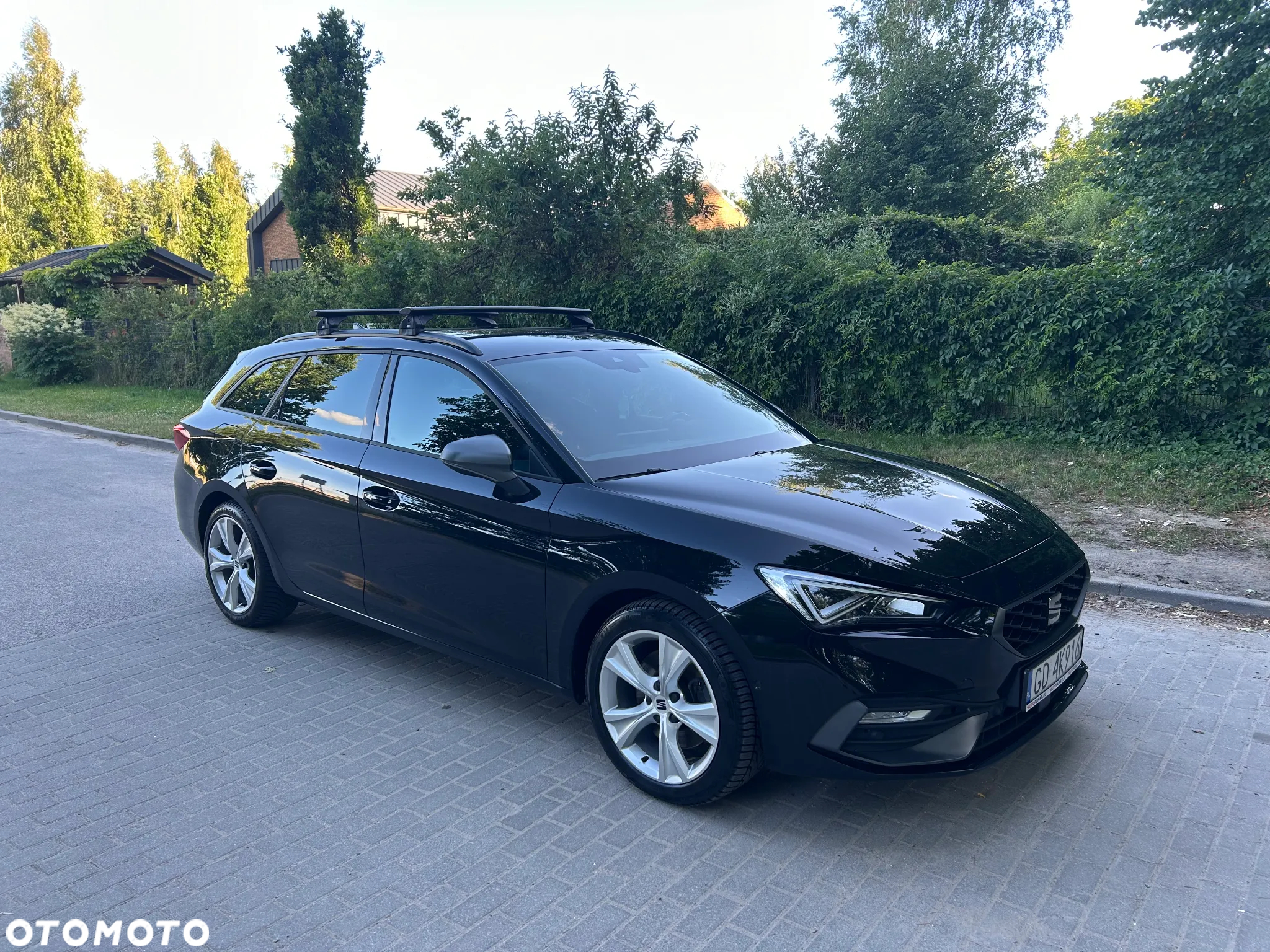 Seat Leon Sportstourer 2.0 TDI 4Drive DSG FR - 2