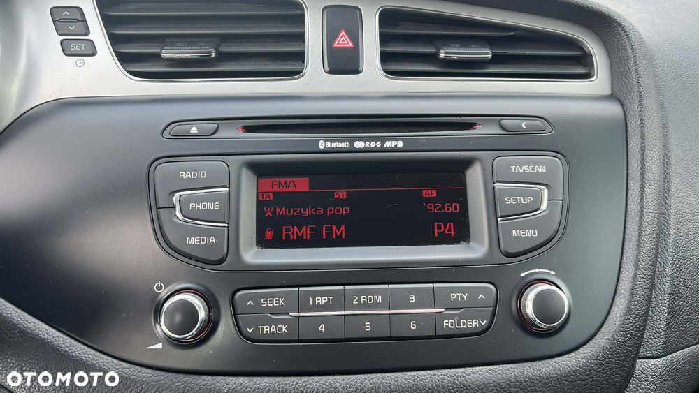 Kia Ceed - 17