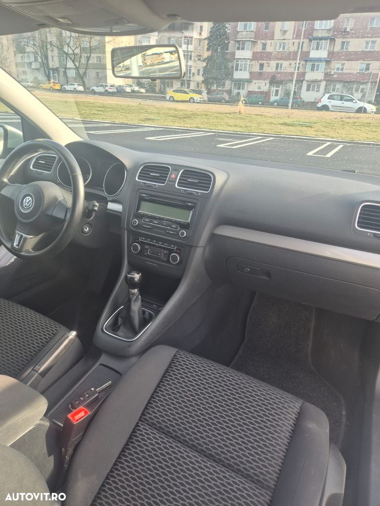 Volkswagen Golf 1.6 TDI DPF BlueMotion - 6