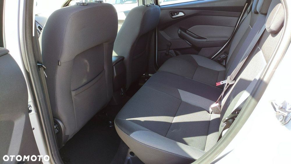 Ford Focus 1.0 EcoBoost Active - 23
