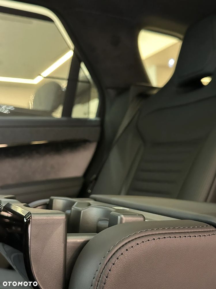 Land Rover Range Rover Sport - 36