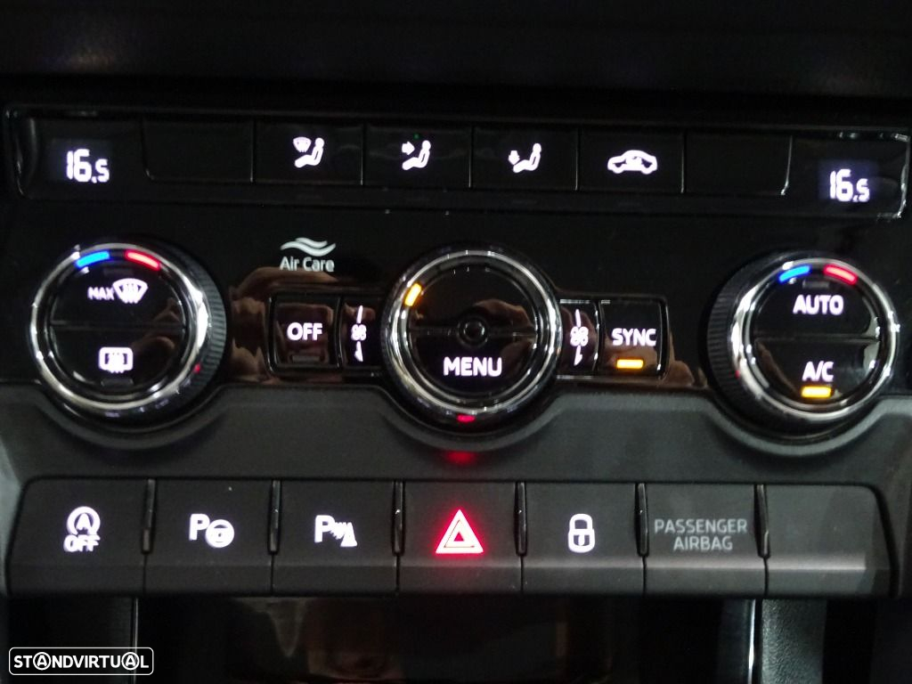 Skoda Karoq 1.6 TDI Style DSG - 19