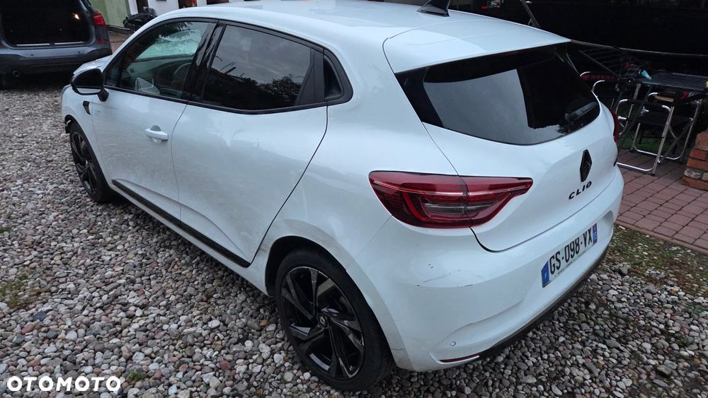 Renault Clio - 2
