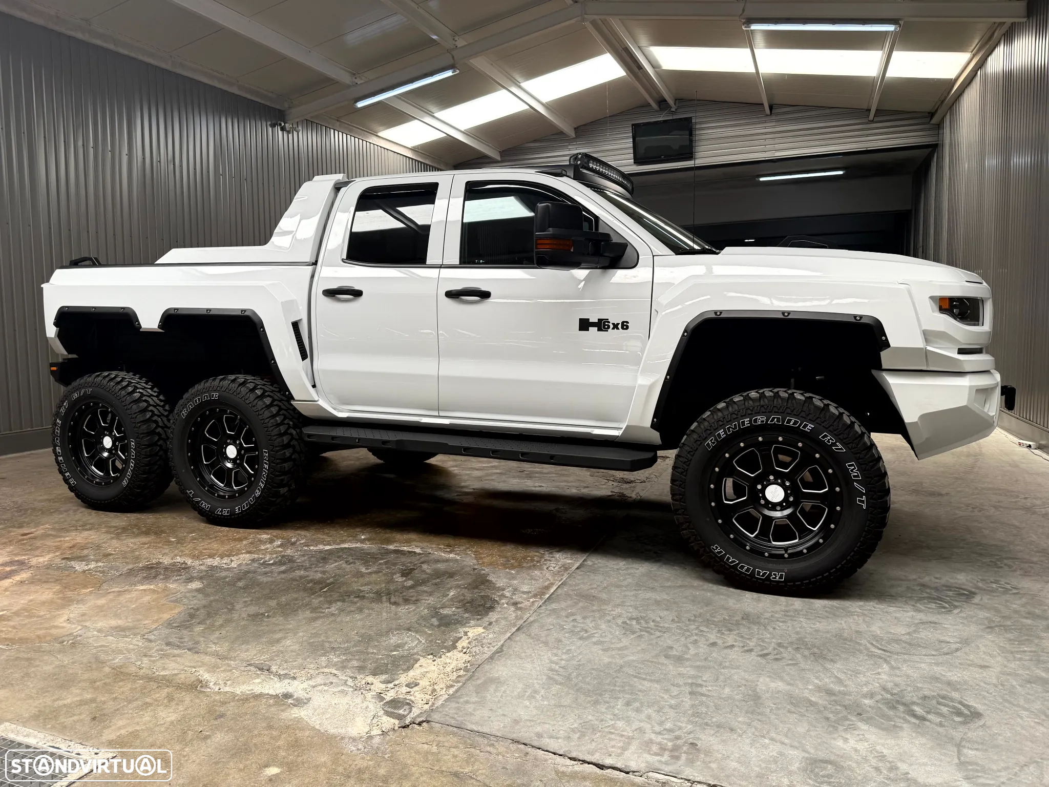 Hummer H2 - 13