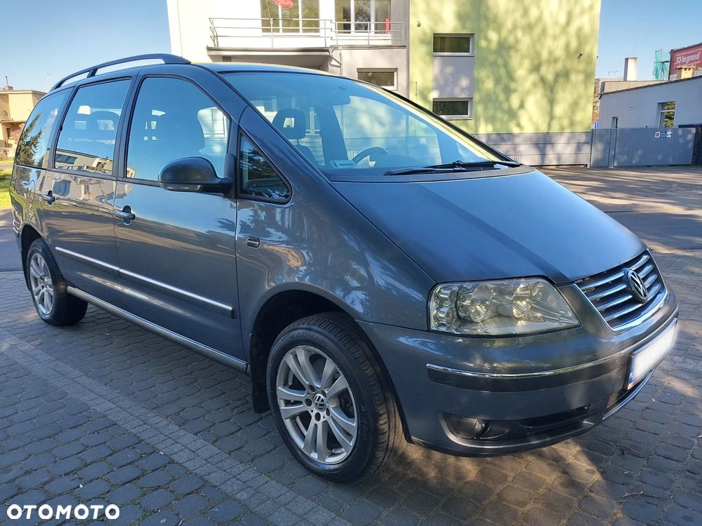 Volkswagen Sharan 2.0 TDI Comfortline - 2