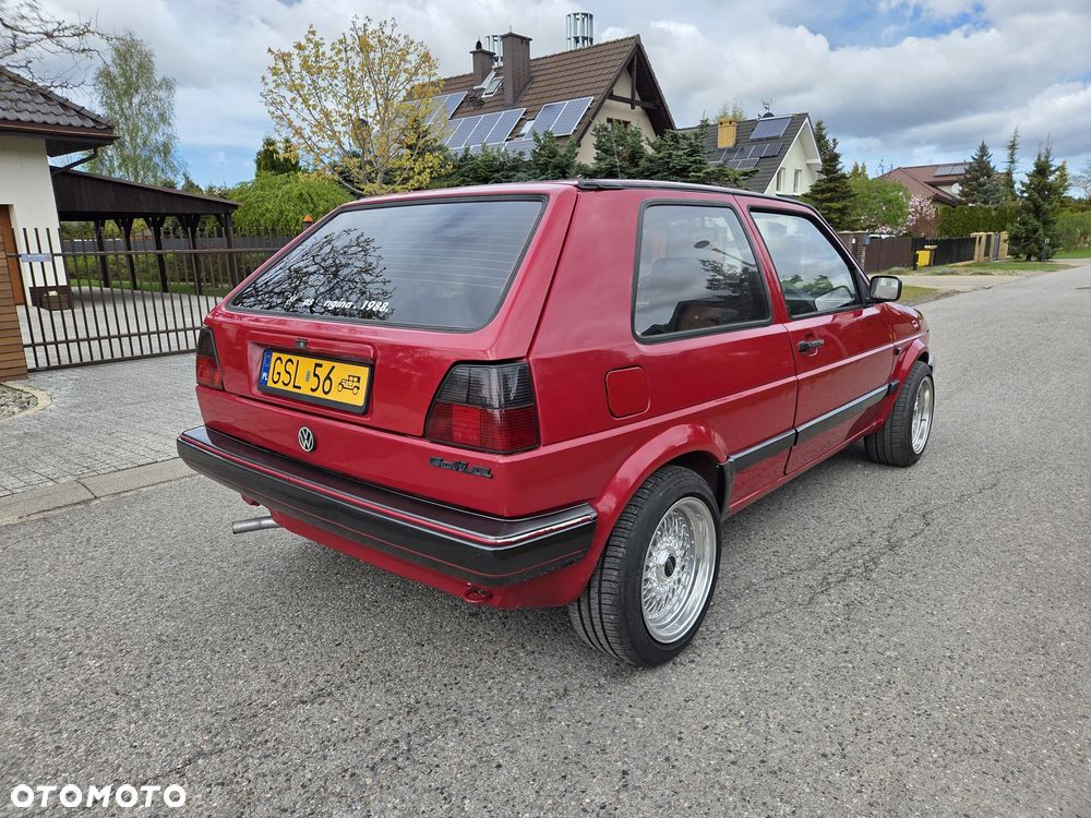 Volkswagen Golf - 3