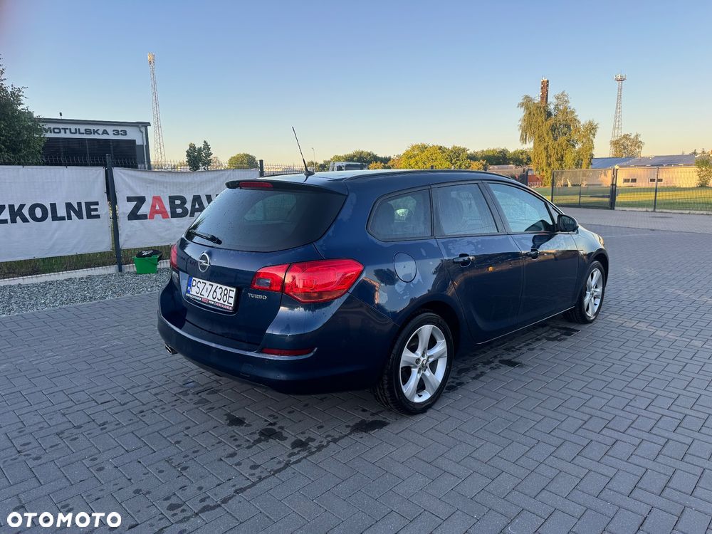 Opel Astra 1.4 T Edition 150 - 10