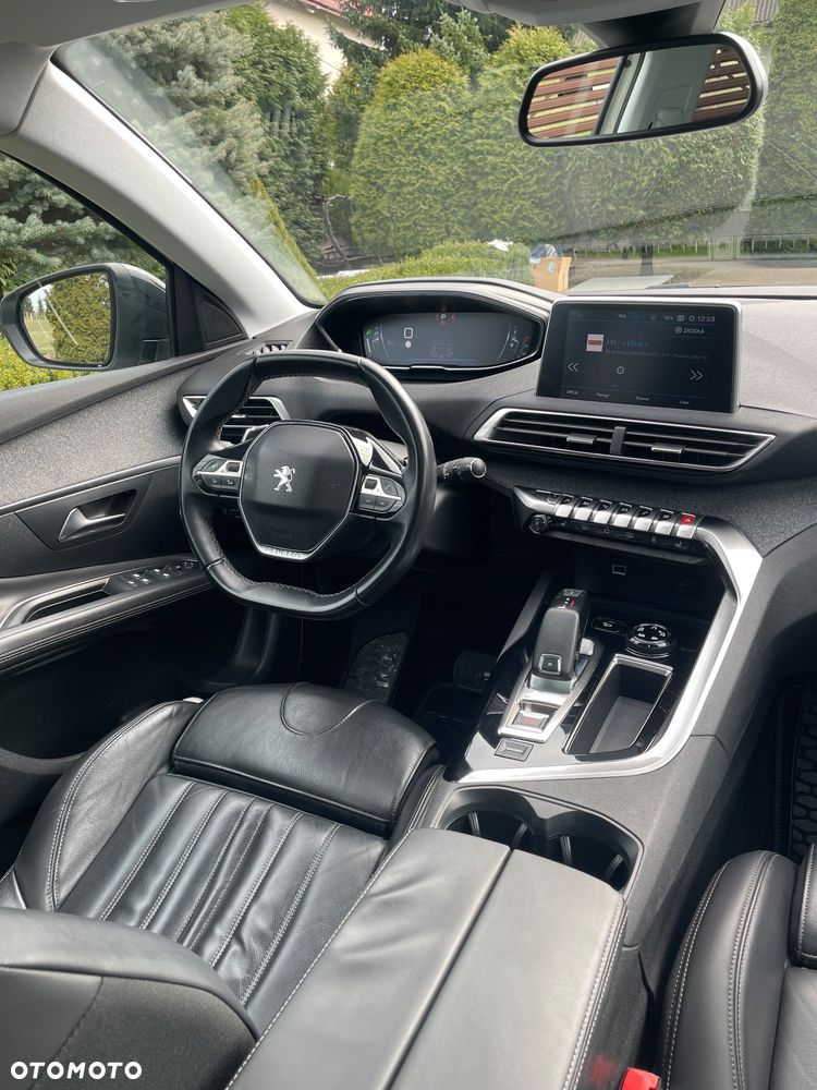Peugeot 3008 - 18