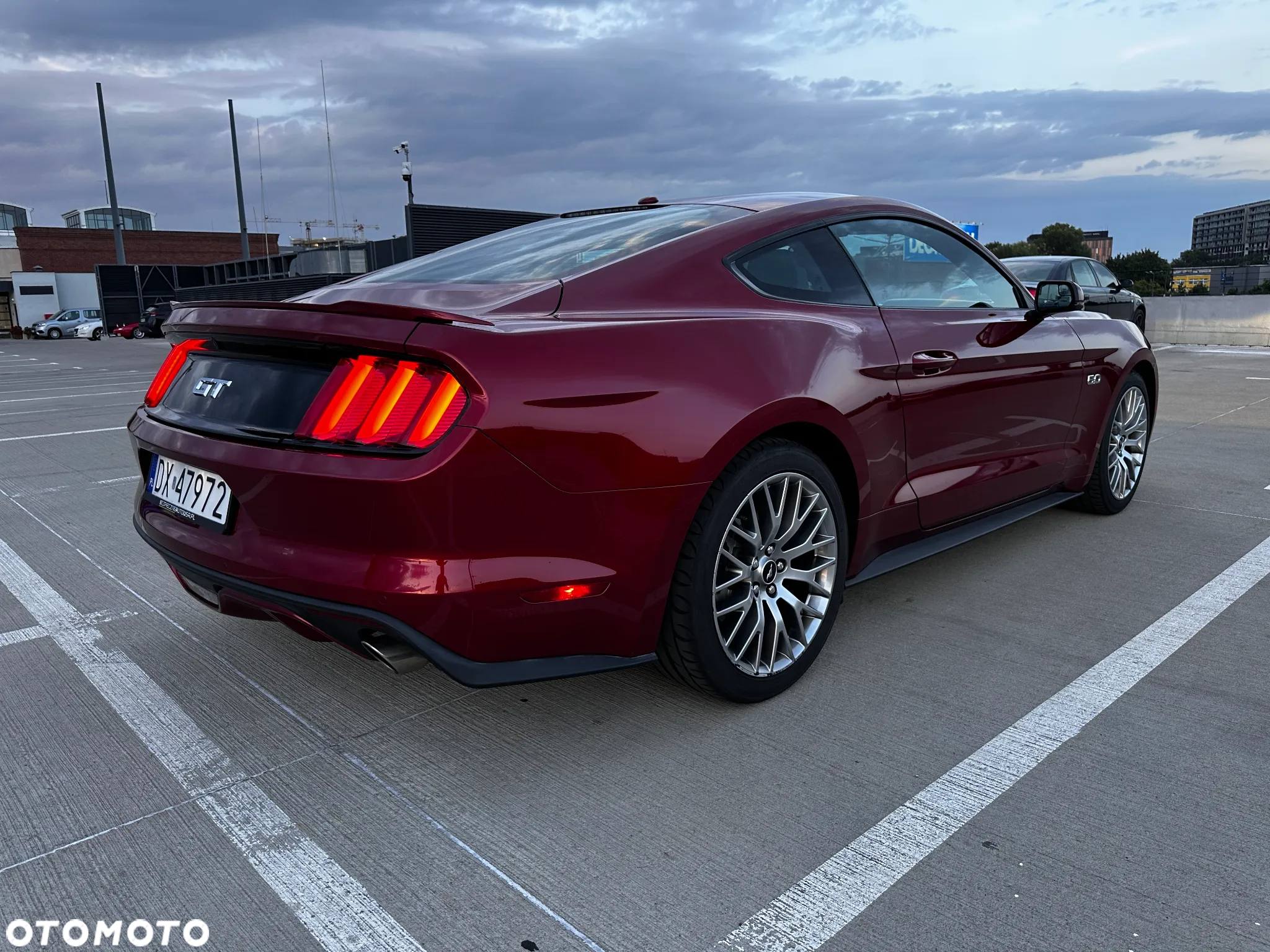 Ford Mustang 5.0 V8 GT - 8