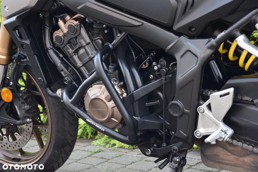 Honda CB - 9