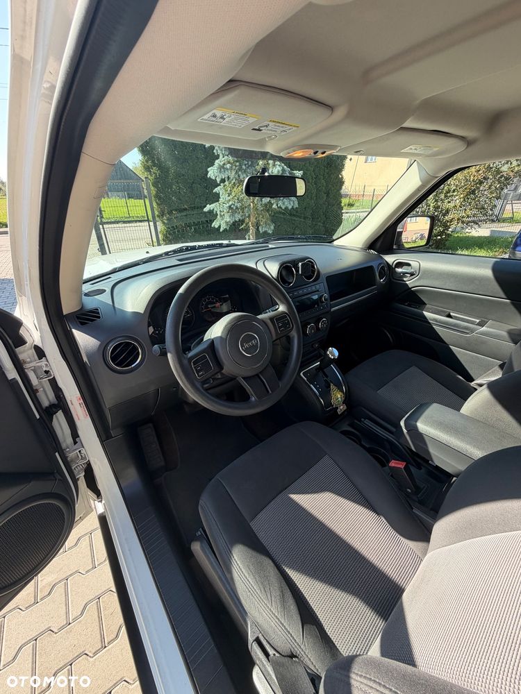 Jeep Patriot - 11
