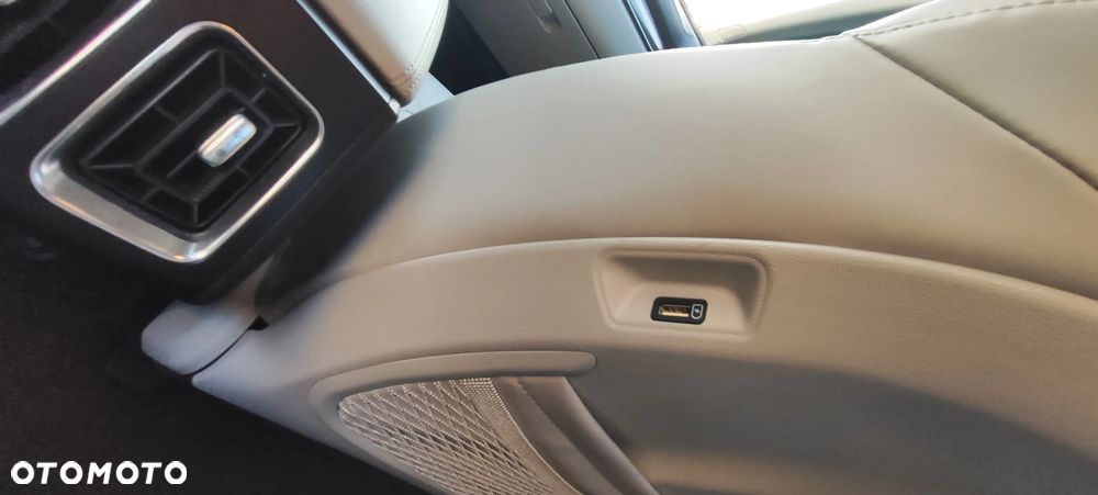 Kia Sorento - 25