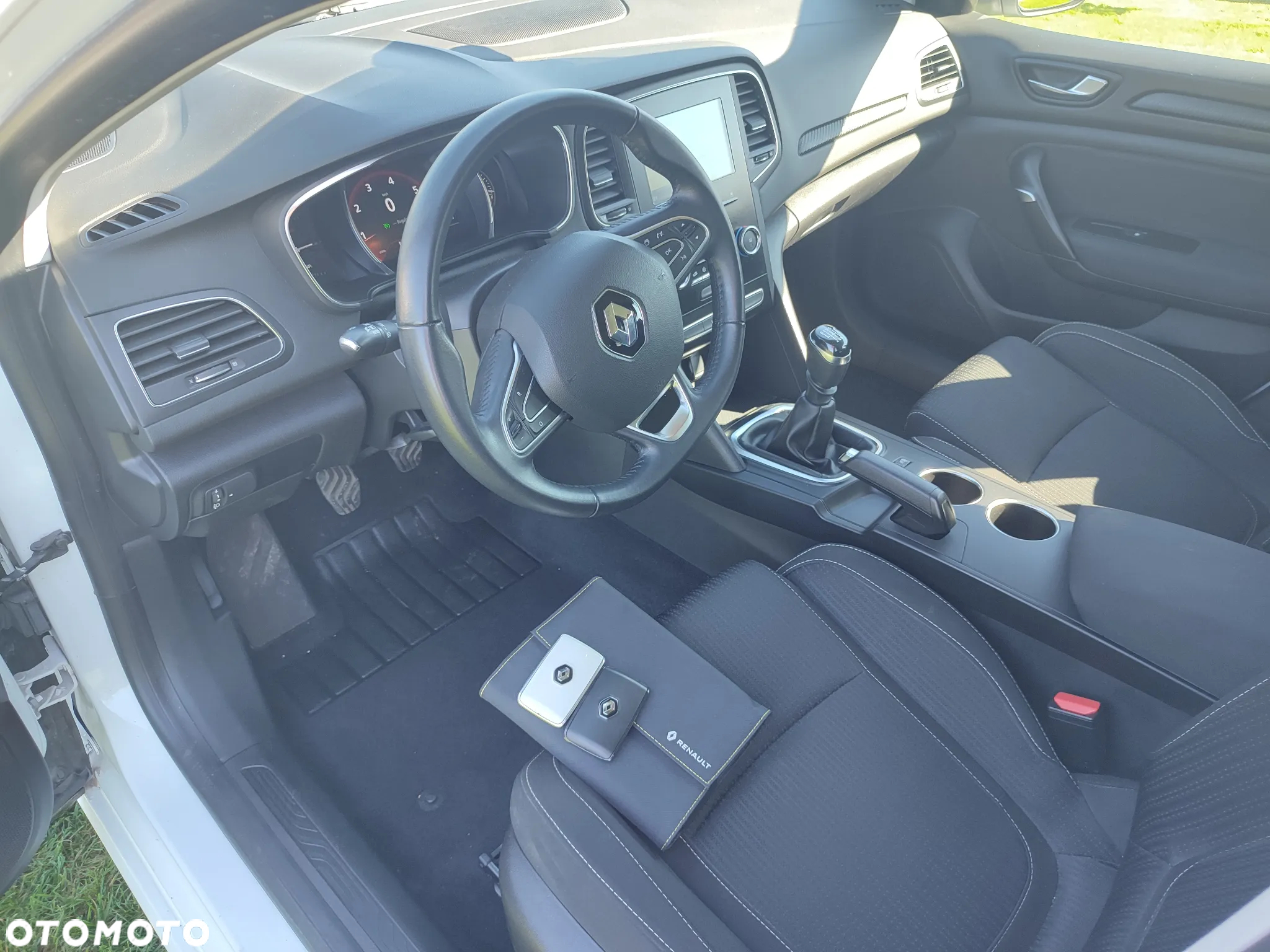 Renault Megane 1.3 TCe FAP Intens - 19