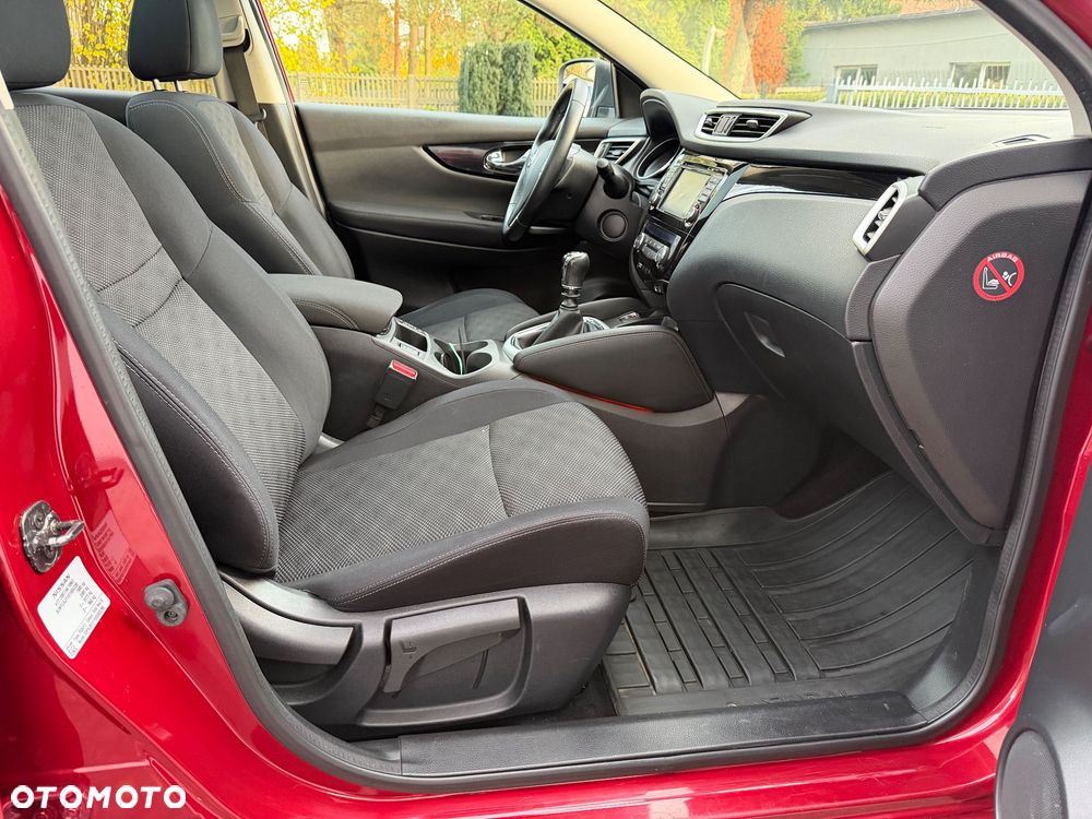 Nissan Qashqai 1.6 DIG-T Tekna - 11