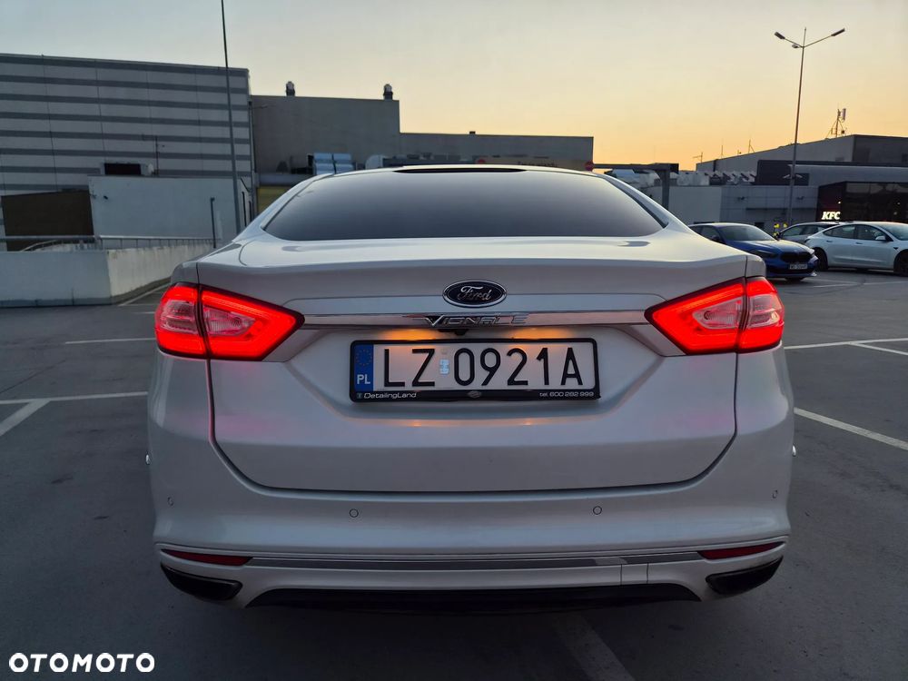 Ford Mondeo Vignale 2.0 EcoBoost - 11