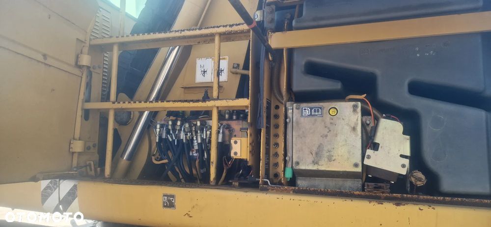 Caterpillar M 318C - 14