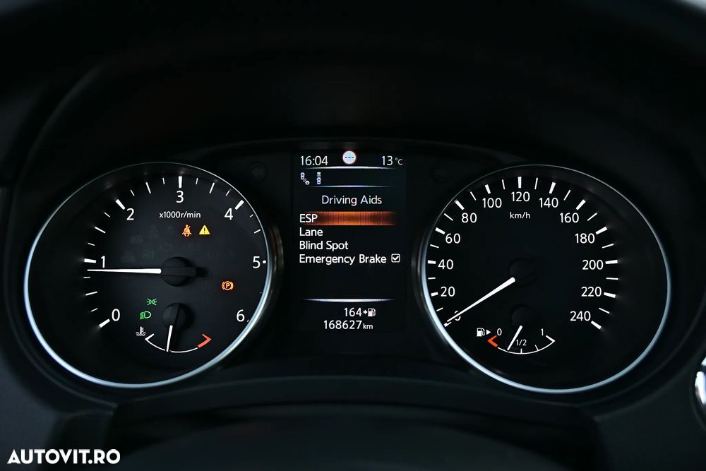 Nissan Qashqai 1.6 DCI TEKNA+ - 19