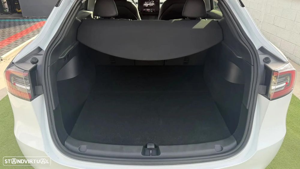 Tesla Model Y Tração Traseira - 10