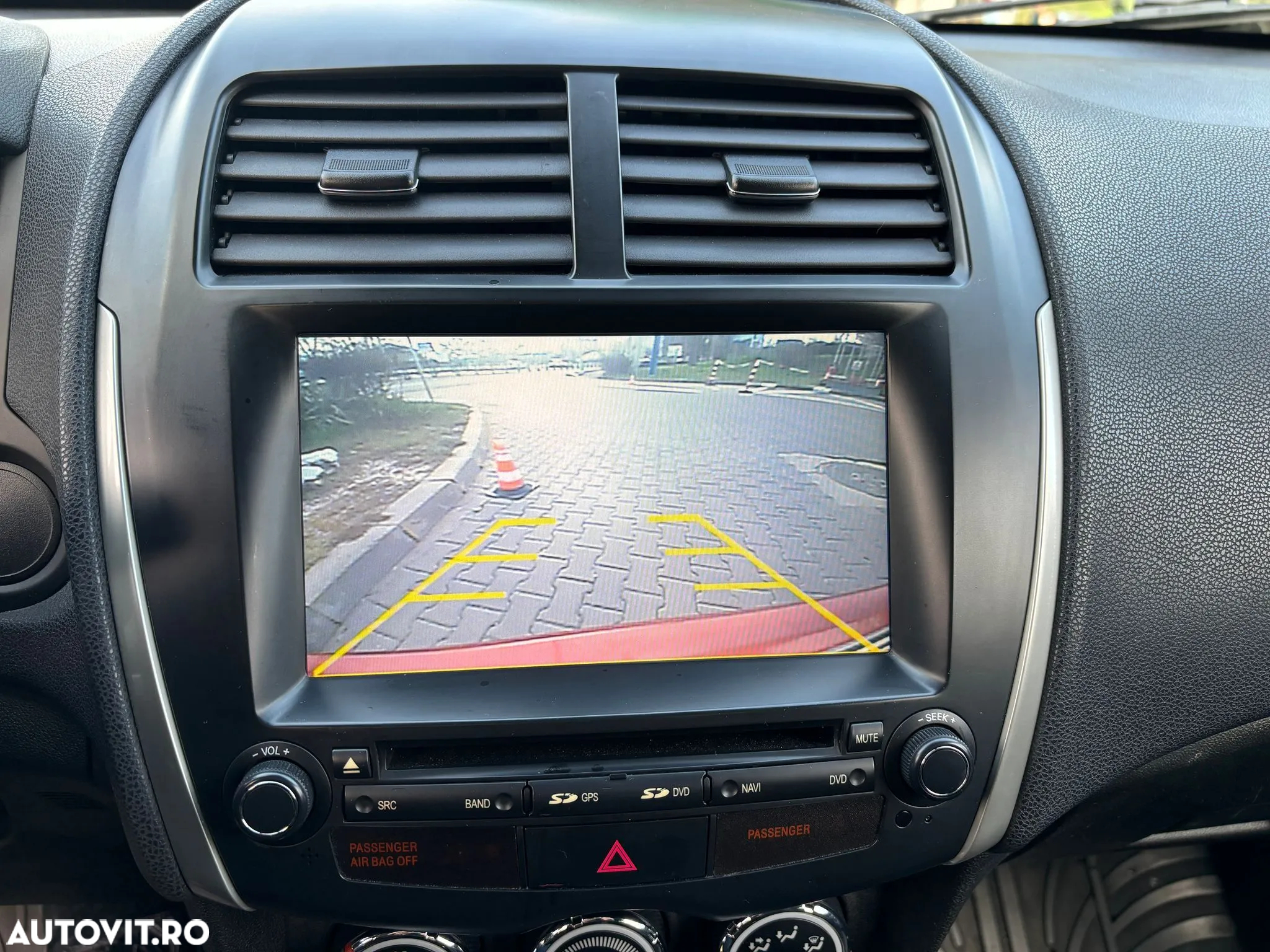 Mitsubishi ASX - 16