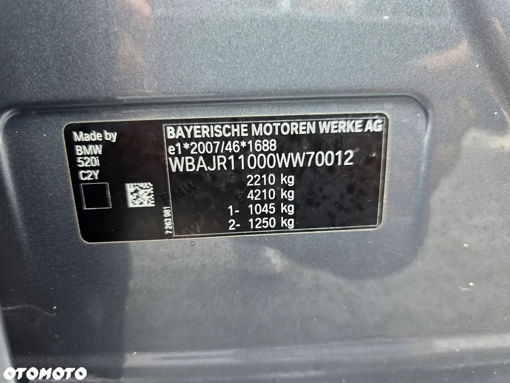 BMW Seria 5 520i GPF Sport Line sport - 40