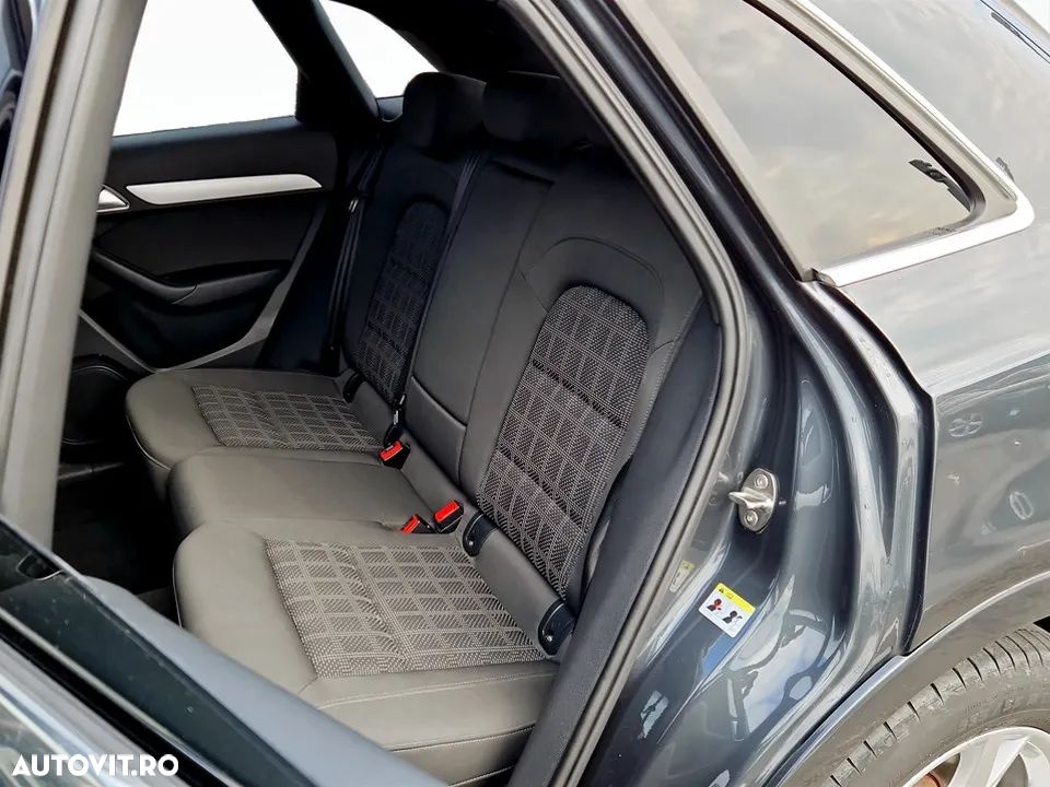 Audi Q3 2.0 TDI Quattro Stronic Sport - 15