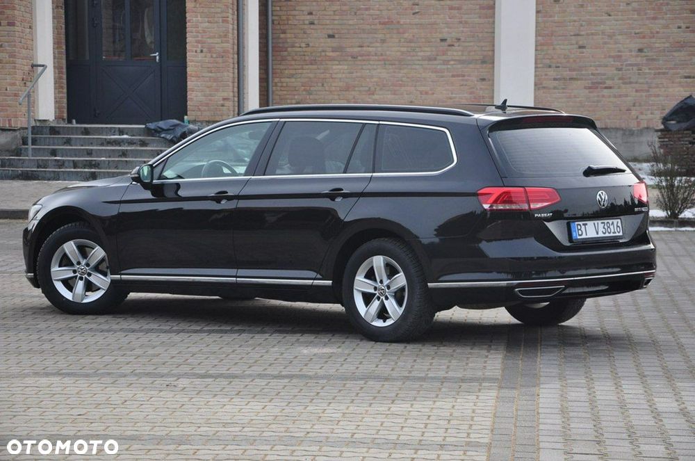 Volkswagen Passat Variant - 21