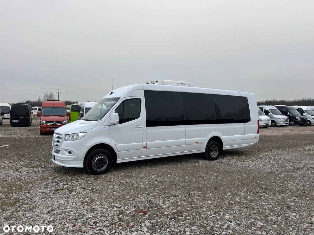Mercedes-Benz Sprinter 519 - 9