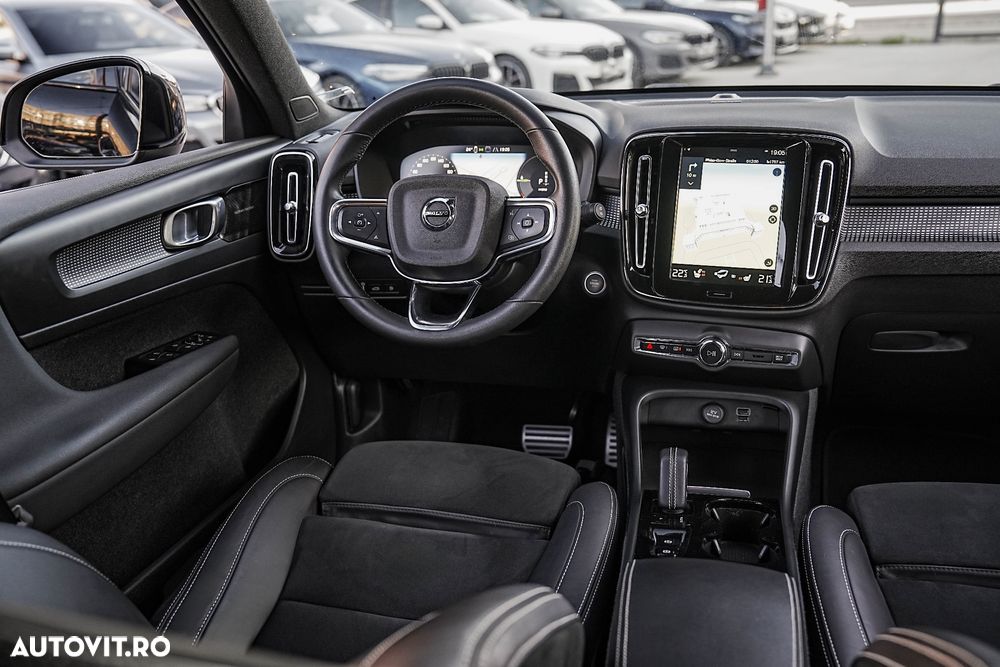 Volvo XC 40 T4 Recharge DKG Plus Dark - 10