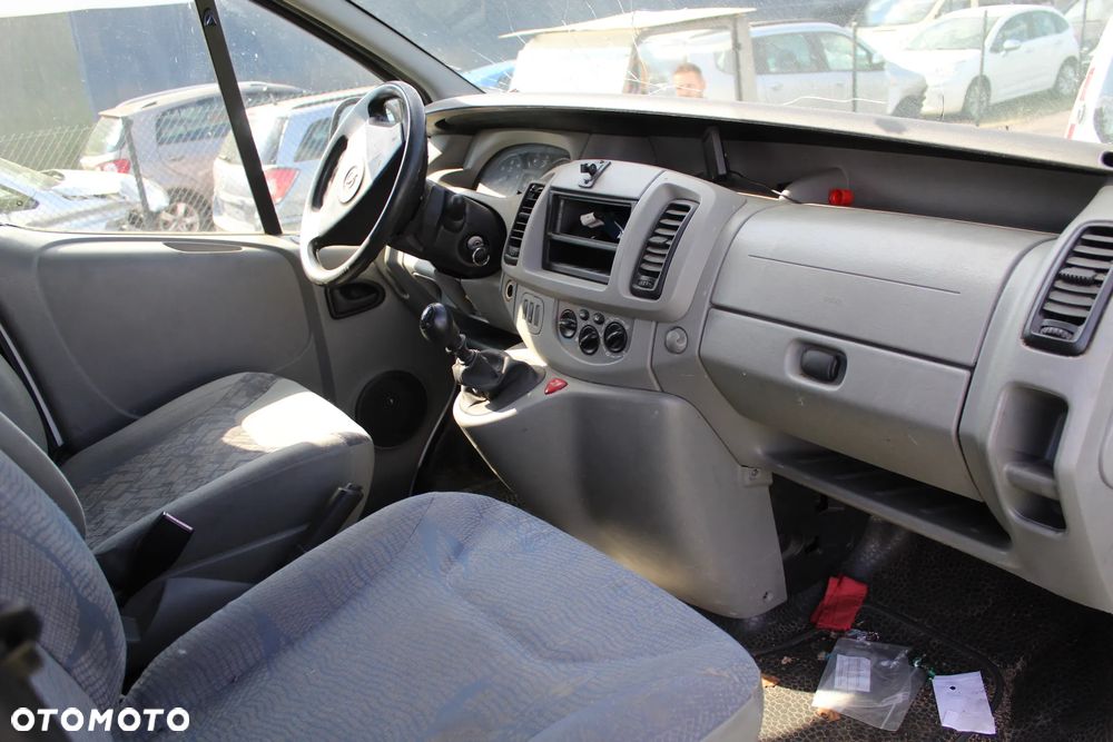 Opel Vivaro 1,9 DTI Kamper - 13