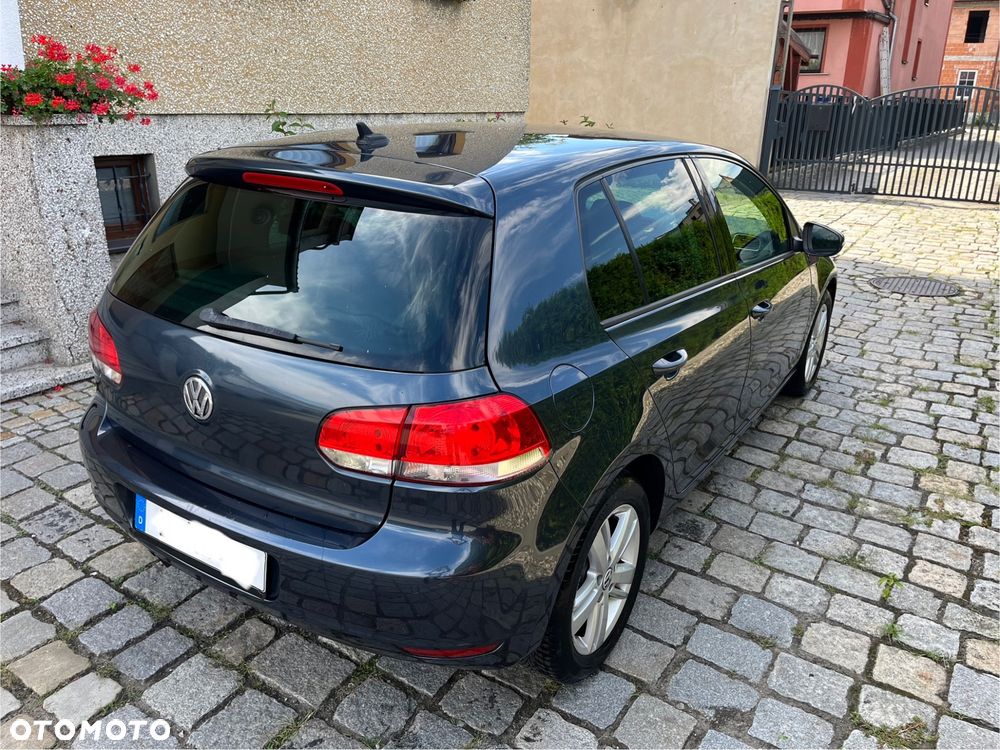 Volkswagen Golf 2.0 TDI DPF DSG MATCH - 3