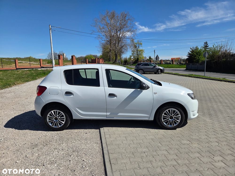 Dacia Sandero - 3